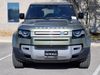 LAND ROVER Defender SE