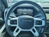 LAND ROVER Defender SE