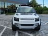 LAND ROVER Defender SE