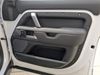 LAND ROVER Defender X-Dynamic SE