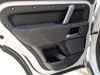 LAND ROVER Defender X-Dynamic SE