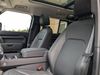 LAND ROVER Defender SE