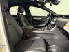 Jaguar XF XF P300 R-DYNAMIC SE AWD