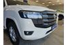 Toyota LAND CRUISER 300 3.3D GX-R