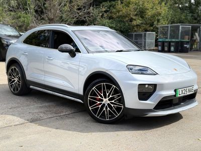 2025 Porsche Macan