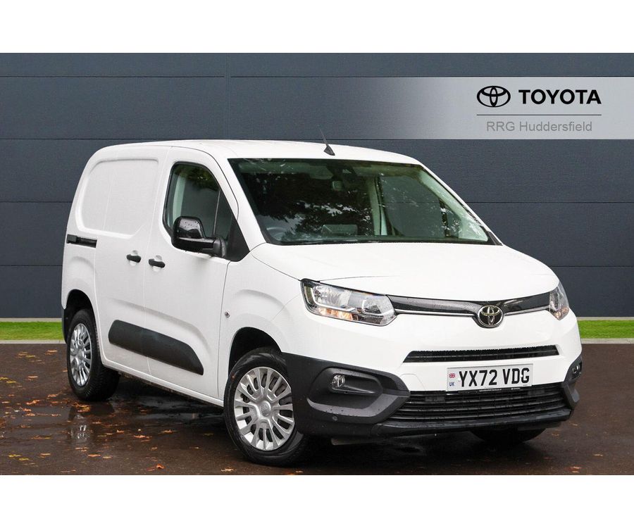 2022 TOYOTA PROACE CITY