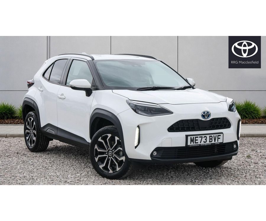 2024 TOYOTA YARIS CROSS