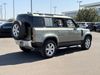 LAND ROVER Defender SE