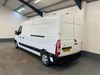 Renault Master 2.3 dCi 35 Business+ FWD LWB Medium Roof Euro 6 4dr