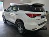 Toyota Fortuner Fortuner 2.4GD-6 R/B