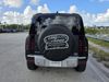 LAND ROVER Defender S