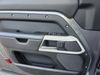 LAND ROVER Defender S