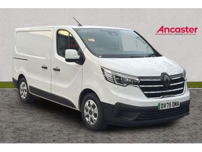 2025 RENAULT TRAFIC E TECH SWB SL30 90KW 52KWH ADCE AUTO 17,495 MILEAGE 182 MILES FUEL TYPE... photo