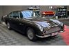 Aston Martin DB6 Coupe