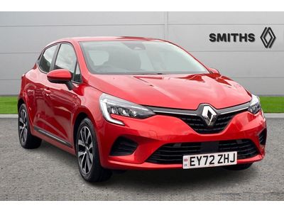 2022 RENAULT CLIO CLIO 13,590 MILEAGE 13,849 MILES FUEL TYPE PETROL ELECTRIC HYBRID TRANSMISSION AUTOMATIC... photo