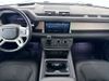 LAND ROVER Defender SE