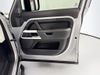 LAND ROVER Defender SE