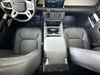 LAND ROVER Defender SE