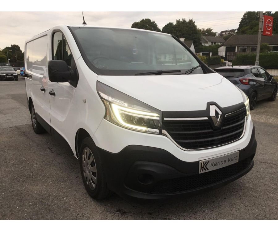 2021 RENAULT TRAFIC