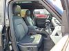LAND ROVER Defender X-Dynamic