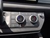 LAND ROVER Defender SE