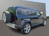 LAND ROVER Defender SE
