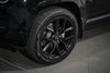 Land Rover Defender 3.0 D250 X-Dynamic S 110 5dr Auto