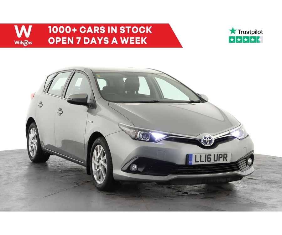 2016 TOYOTA AURIS