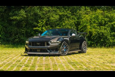 Ford MUSTANG 5.0 V8 Dark Horse 2dr