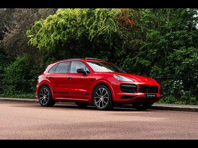 2022 Porsche Cayenne E-Hybrid...