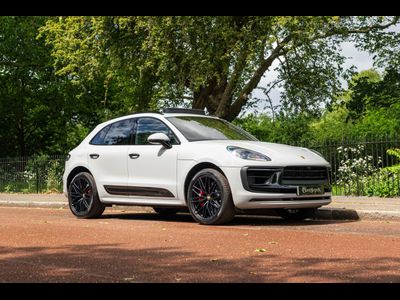 2024 Porsche Macan GTS 5dr PD...