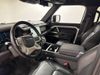 LAND ROVER Defender X-Dynamic SE