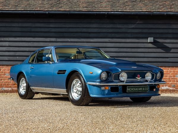 1979 VANTAGE 275,000 REGISTERED 1979 PREVIOUS OWNERS 3 MILEAGE 55,221 MILES EXTERIOR COLOUR FERRARI... classic car for sale in the UK (1970s)