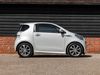 Aston Martin Cygnet - Manual