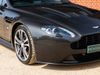 Aston Martin V12 Vantage