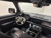 LAND ROVER Defender SE