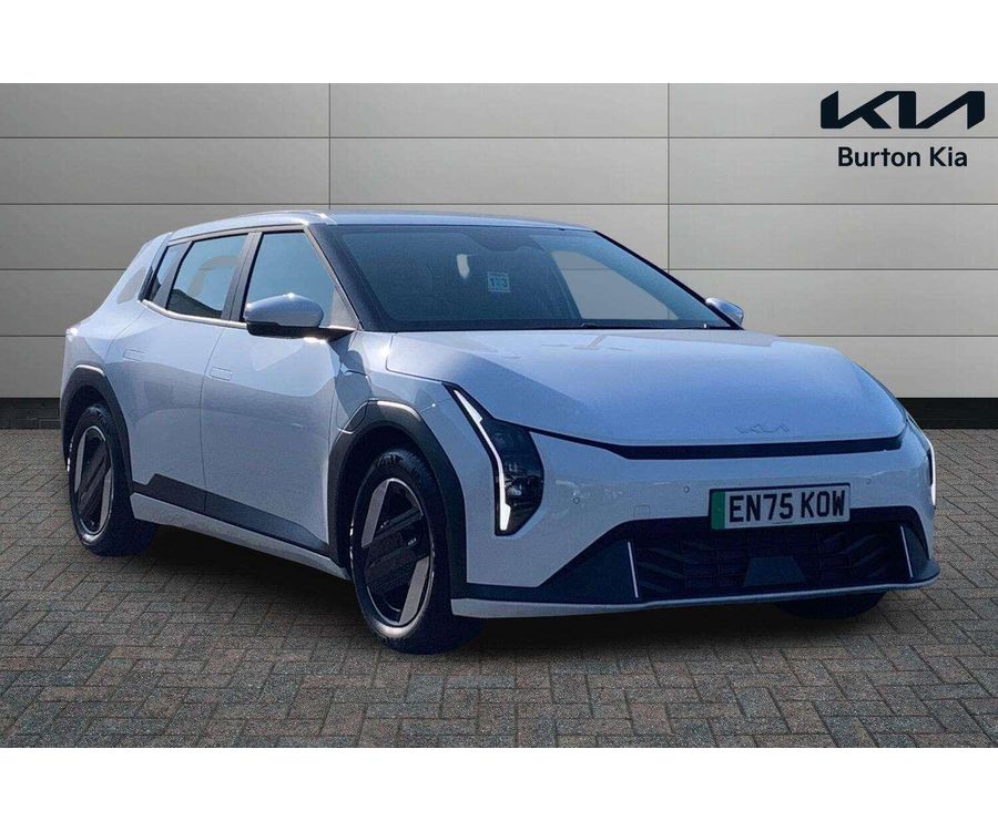 2026 KIA EV4
