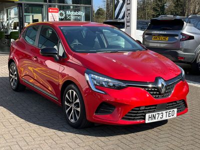2023 RENAULT CLIO 1.0 TCE 90 EVOLUTION 5DR 12,695 MILEAGE 21,014 MILES FUEL TYPE PETROL... photo