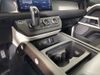 LAND ROVER Defender SE