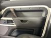LAND ROVER Defender SE