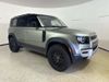 LAND ROVER Defender SE
