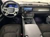 LAND ROVER Defender SE