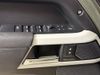 LAND ROVER Defender SE
