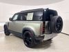 LAND ROVER Defender SE