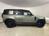 LAND ROVER Defender SE