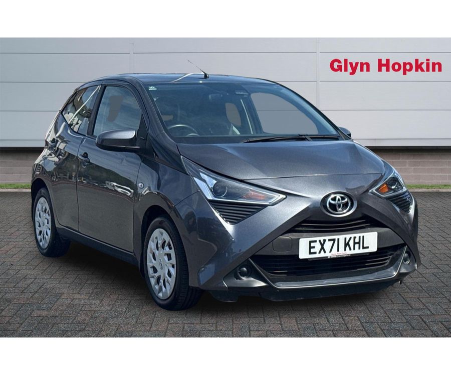 2021 TOYOTA AYGO