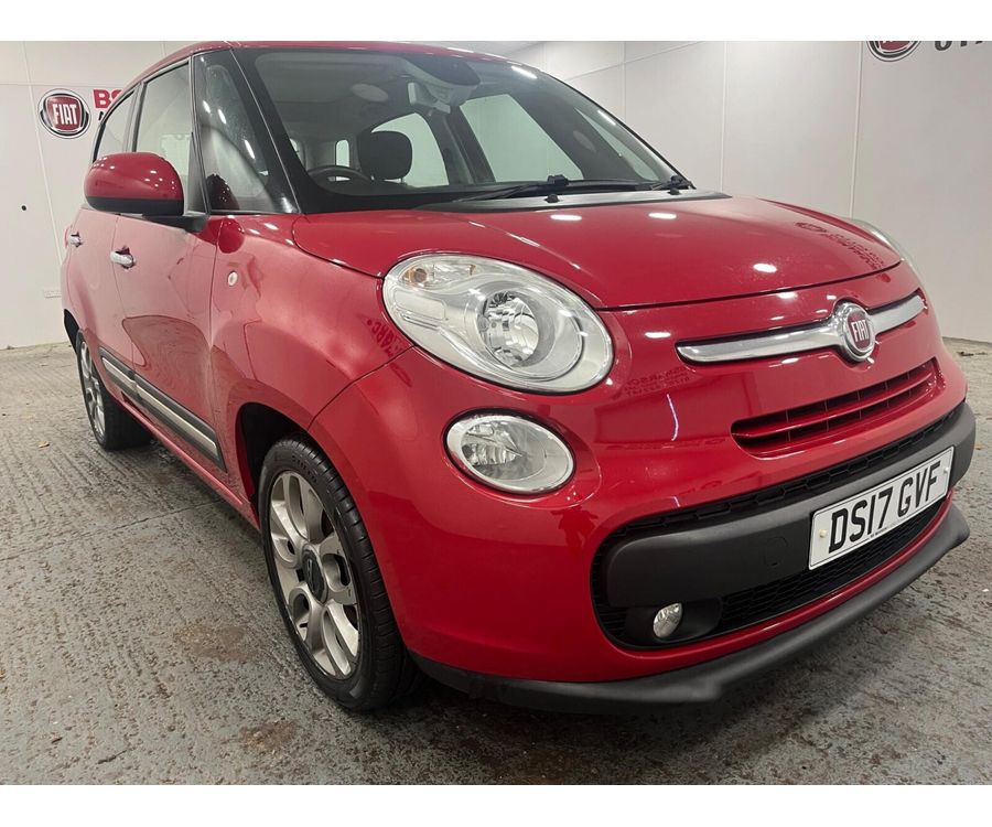 2017 FIAT 500L