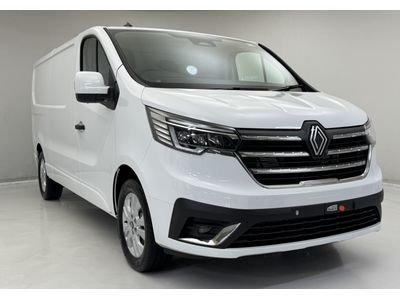 2025 RENAULT TRAFIC TRAFIC 25,325 VAT MILEAGE 10 MILES FUEL TYPE DIESEL TRANSMISSION AUTOMATIC DISTANCE... photo
