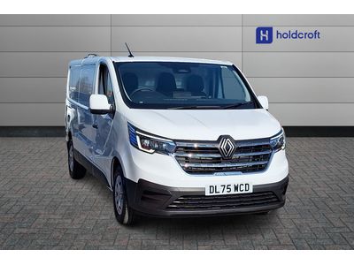 2025 RENAULT TRAFIC TRAFIC 23,499 VAT MILEAGE 10 MILES FUEL TYPE DIESEL TRANSMISSION AUTOMATIC DISTANCE... photo