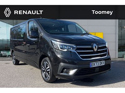 2023 RENAULT TRAFIC LL30 BLUE DCI 170 SPORT CREW VAN EDC 23,995 VAT MILEAGE 22,745... photo